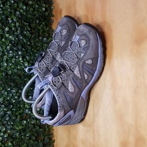 Merrell Avian Athletic Hiking Shoes | Size 8 (Womens) | Gray and Blue